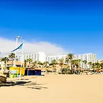 Benalmarina Beach&sun شقة *